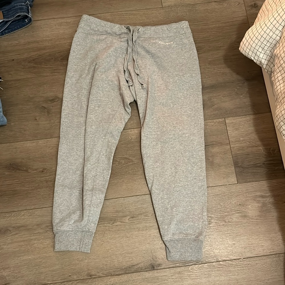 Good condition Calvin Klein gray sweatpants
